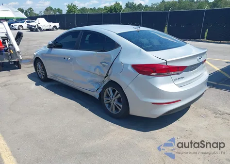 2017 Hyundai Elantra Se/Value/Limited z USA, uszkodzony, nr VIN 5NPD84LF7HH045937
